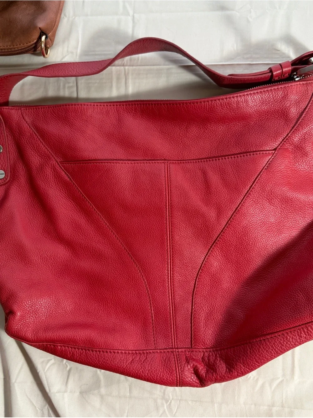 Vintage Perlina Red Pebbled Leather Hobo Shoulder Bag